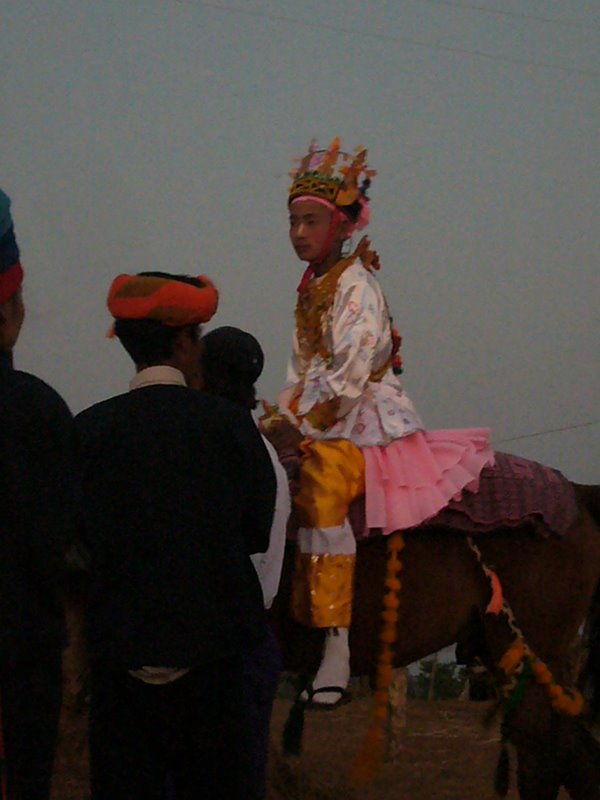 Travel - Myanmar - Kalaw Shan - Evening Procession